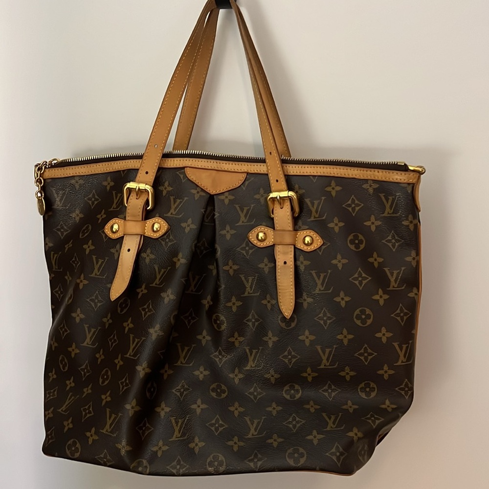 Louis Vuitton Authentic Palermo GM Monogram Tote/Shoulder Bag